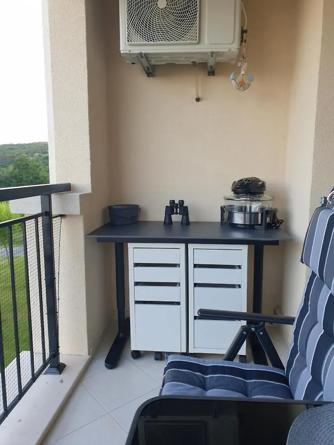 Alexander Apartment In Kavaci Beach, Sozopol