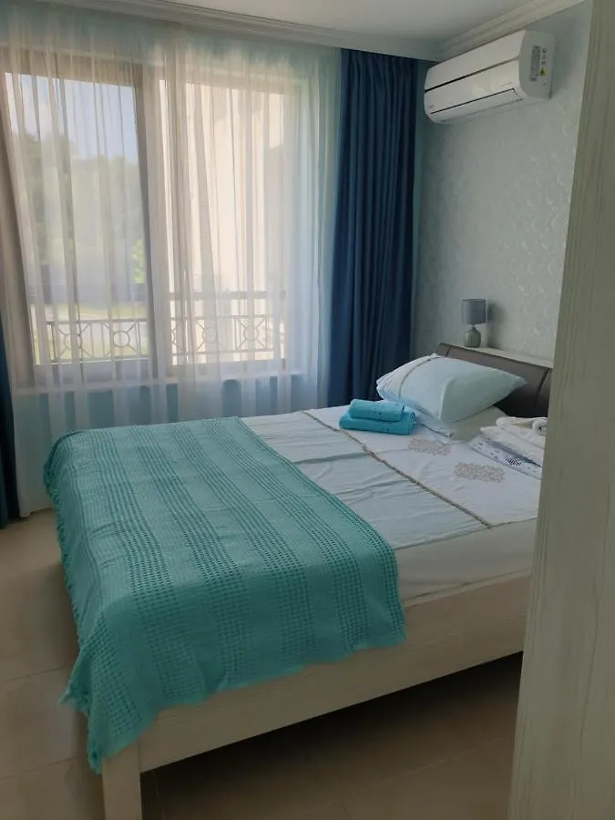 Alexander Apartment In Kavaci Beach, 소조폴 불가리아